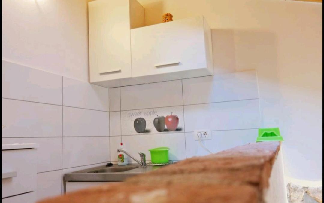 Apartment Beatrice. 10Mt To The Beach :) โรวีน ภายนอก รูปภาพ
